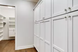 2119 N Kenmore Ave, Chicago, IL 60614 - Photo 24