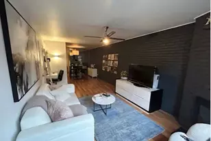 639 W Wellington Ave, Chicago, IL 60657 - Photo 6