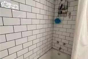 639 W Wellington Ave, Chicago, IL 60657 - Photo 12