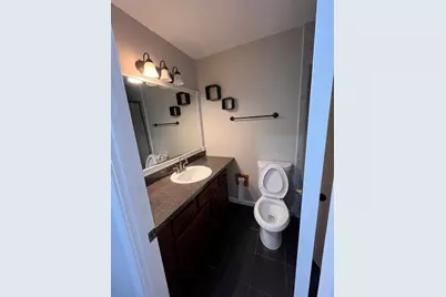 5950 Oakwood Drive #4D, Lisle, IL 60532 - Photo 2
