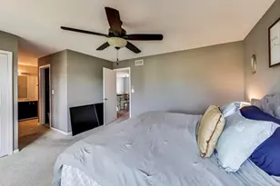 329 Sundance Dr, Bartlett, IL 60103 - Photo 24