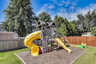 329 Sundance Dr, Bartlett, IL 60103 - Photo 48