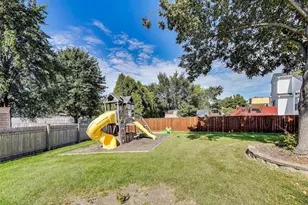 329 Sundance Dr, Bartlett, IL 60103 - Photo 46