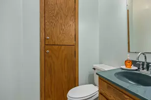 21 Crestwood Ln, Centralia, IL 62801 - Photo 24