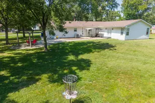 21 Crestwood Ln, Centralia, IL 62801 - Photo 32