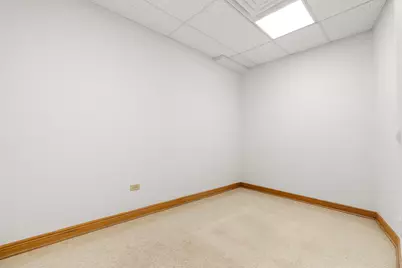 6135 N Elston Avenue, Chicago, IL 60646 - Photo 18
