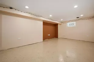 10939 S Millard Ave, Chicago, IL 60655 - Photo 22