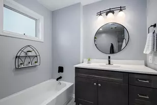 10939 S Millard Ave, Chicago, IL 60655 - Photo 20