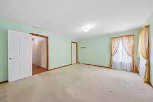 3519 Blue Heron Cir, Grayslake, IL 60030 - Photo 12