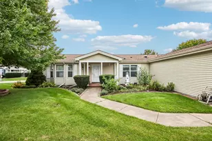 3519 Blue Heron Cir, Grayslake, IL 60030 - Photo 2