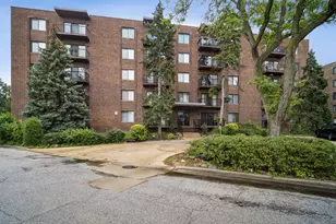6525 N Nashville Ave, Chicago, IL 60631 - Photo 1