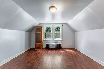 10749 S Avenue J, Chicago, IL 60617 - Photo 22