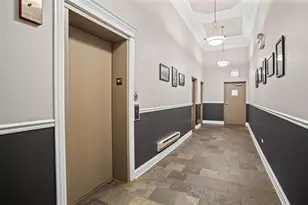 2450 W Montrose Ave, Chicago, IL 60618 - Photo 30