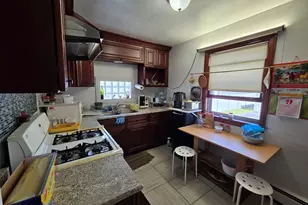 17821 Escanaba Ave, Lansing, IL 60438 - Photo 2