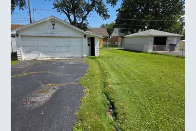 17821 Escanaba Avenue, Lansing, IL 60438 - Photo 16