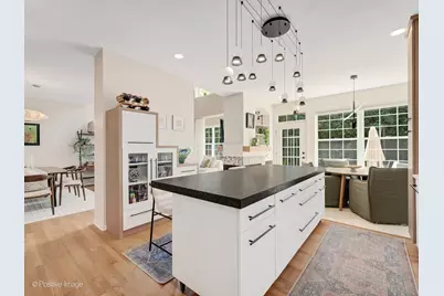 11005 Edgebrook Lane, Indian Head Park, IL 60525 - Photo 14
