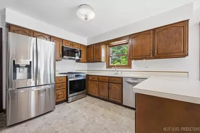1308 Old Dominion Road, Naperville, IL 60540 - Photo 16