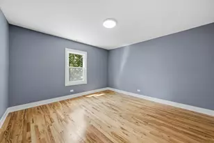 11940 S Yale Ave, Chicago, IL 60628 - Photo 20