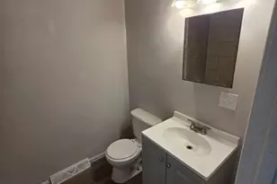 11935 S Wallace St, Chicago, IL 60628 - Photo 12