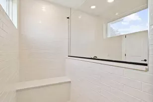 6285 Lee Ct, Lisle, IL 60532 - Photo 38