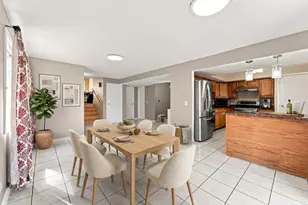 9349 Fern Ln, Des Plaines, IL 60016 - Photo 6