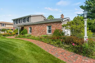 1514 Allen Lane, Saint Charles, IL 60174 - Photo 2