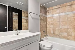6408 Nature Dr, Oak Forest, IL 60452 - Photo 8