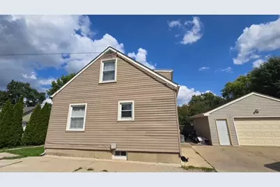 673 Orange Street, Elgin, IL 60123 - Photo 2