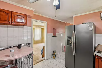 8853 S Troy Avenue, Evergreen Park, IL 60805 - Photo 6