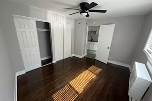 6901 N Ridge Blvd, Chicago, IL 60645 - Photo 8