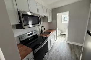 6901 N Ridge Blvd, Chicago, IL 60645 - Photo 4