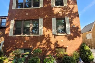 6113 N Karlov Ave, Chicago, IL 60646 - Photo 2