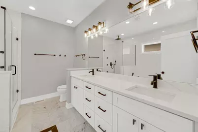 5336 W Leland Avenue, Chicago, IL 60630 - Photo 28