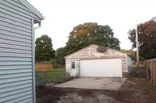 208 S Munroe St, Bondville, IL 61815 - Photo 8