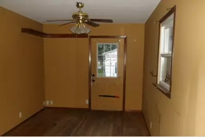208 S Munroe Street, Bondville, IL 61815 - Photo 6