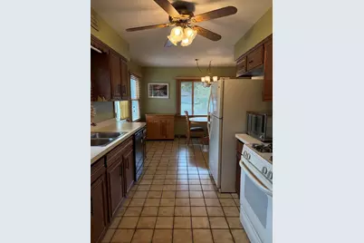 2018 Oxnard Drive, Downers Grove, IL 60516 - Photo 14