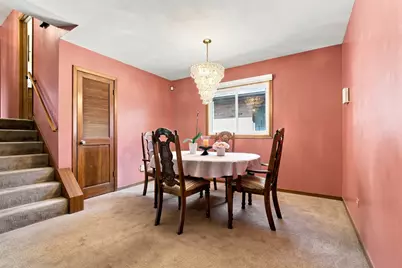 288 Escanaba Avenue, Calumet City, IL 60409 - Photo 4