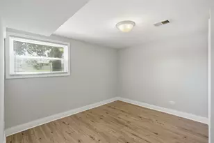 7836 W 80th Pl, Bridgeview, IL 60455 - Photo 22