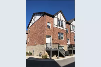 150 S Myrtle Avenue, Villa Park, IL 60181 - Photo 1