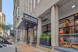 100 E Walton St, Chicago, IL 60611 - Photo 2