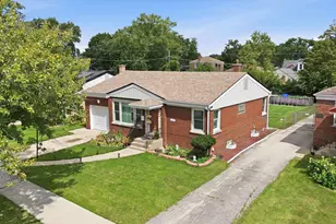 2309 S 23rd Ave, Broadview, IL 60155 - Photo 2