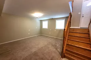 682 N Oswego Dr, Carol Stream, IL 60188 - Photo 24
