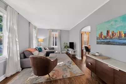 5326 N Lockwood Avenue, Chicago, IL 60630 - Photo 6