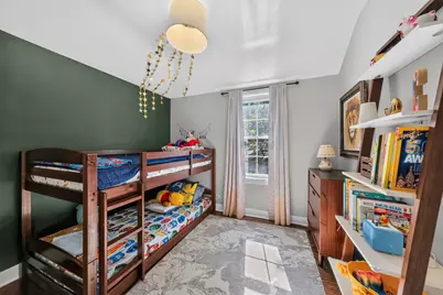 5326 N Lockwood Avenue, Chicago, IL 60630 - Photo 16