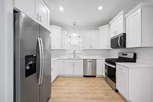5326 W 31st St, Cicero, IL 60804 - Photo 8