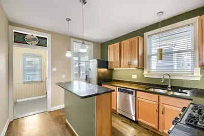 2135 N Kilbourn Avenue, Chicago, IL 60639 - Photo 6