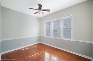 2511 E 76th St, Chicago, IL 60649 - Photo 12
