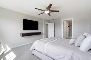 15371 Sheffield Square Pkwy, Orland Park, IL 60462 - Photo 8