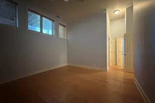 4332 N Ashland Ave, Chicago, IL 60613 - Photo 6