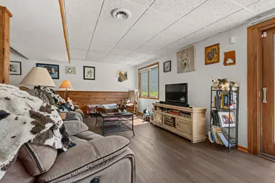 6649 E Oak Hill Road, Stillman Valley, IL 61084 - Photo 22
